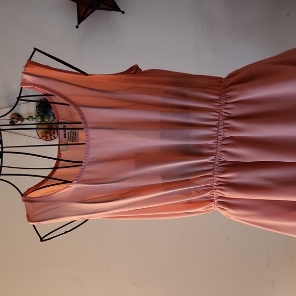 Sams Souci peach dress - Picture 7 of 8